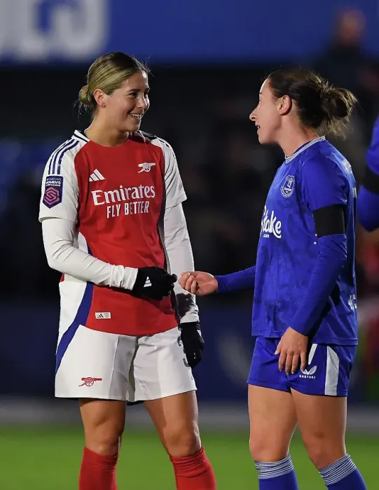 Framed Print : Everton FC v Arsenal FC - Barclays Women's Super League Everton FC v Arsenal FC - Barclays Women's Super League