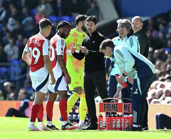 Framed Print : Everton FC v Arsenal FC - Premier League Framed Print : Everton FC v Arsenal FC - Premier League