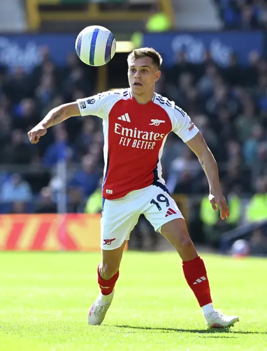 Framed Print : Everton FC v Arsenal FC - Premier League