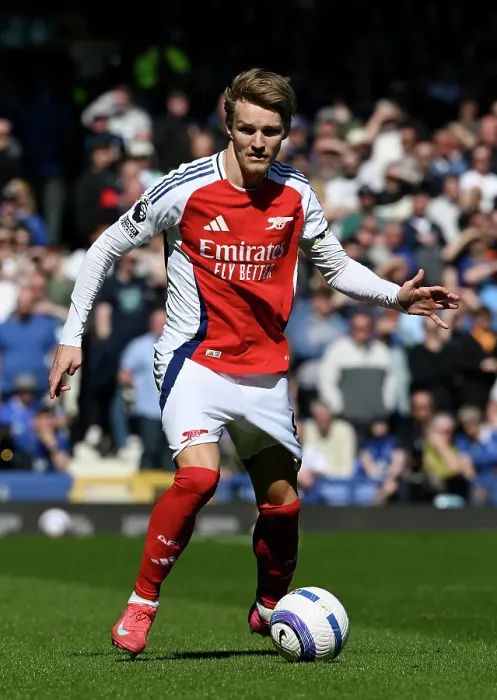 Framed Print : Everton FC v Arsenal FC - Premier League Framed Print : Everton FC v Arsenal FC - Premier League