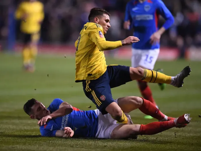 Framed Print : FA Cup Fifth Round: Torreira Fouled by Bolton - Portsmouth vs. Arsenal