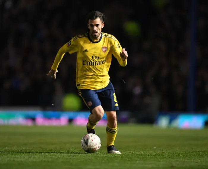 Framed Print : FA Cup Showdown: Dani Ceballos of Arsenal Faces Off Against Portsmouth