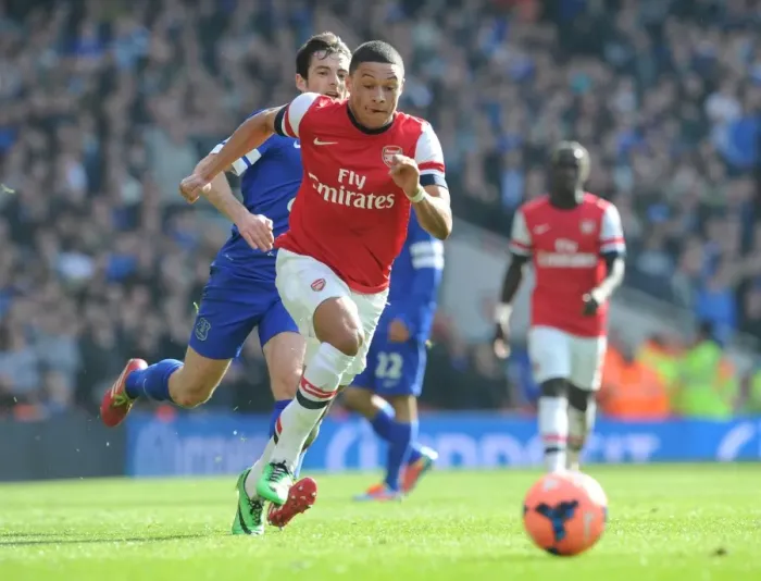 Framed Print : FA Cup Showdown: Oxlade-Chamberlain vs. Baines Battle at Emirates Framed Print : FA Cup Showdown: Oxlade-Chamberlain vs. Baines Battle at Emirates