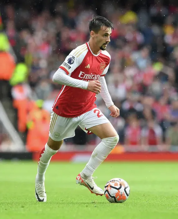 Framed Print : Fabio Vieira Shines: Arsenal Kicks Off 2023-24 Premier League Season with Win Against Fulham