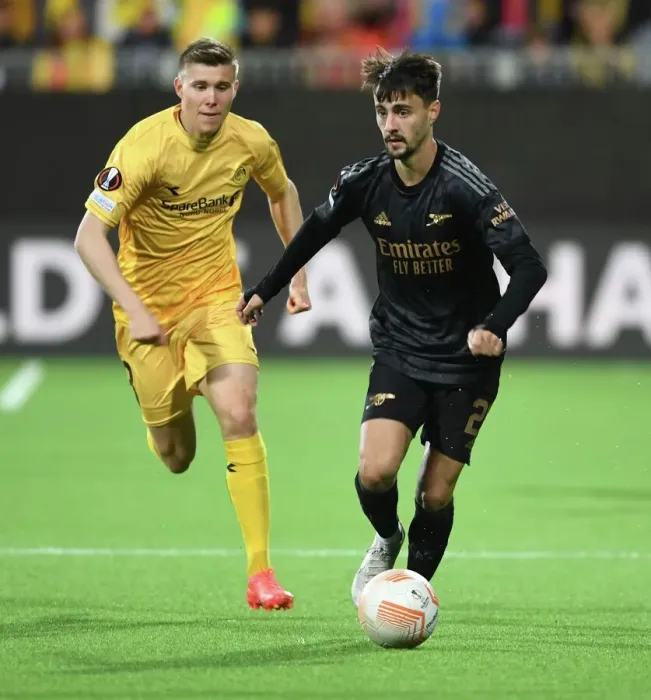 Framed Print : Fabio Vieira Shines: Arsenal's Europa League Victory over Bodø / Glimt