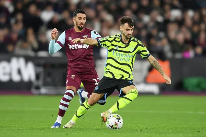 Framed Print : Fabio Vieira vs Said Benrahma: A Battle of Skills in the Carabao Cup Showdown between Arsenal and West Ham Framed Print : Fabio Vieira vs Said Benrahma: A Battle of Skills in the Carabao Cup Showdown between Arsenal and West Ham