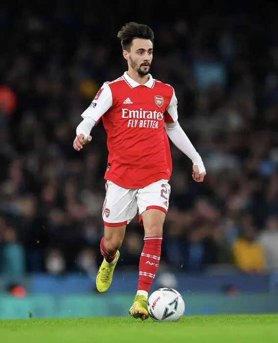 Framed Print : Fabio Vieira's Brilliant Display: Arsenal Stuns Manchester City in FA Cup Upset
