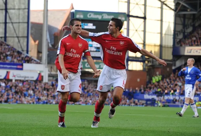 Framed Print : Fabregas and van Persie: Unstoppable Duo - 4th Goal in Arsenal's 6-1 Victory over Everton, August 2009 Framed Print : Fabregas and van Persie: Unstoppable Duo - 4th Goal in Arsenal's 6-1 Victory over Everton, August 2009