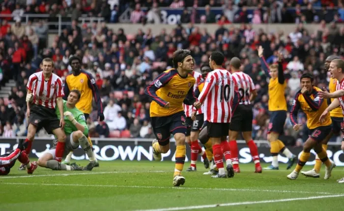 Framed Print : Fabregas's Dramatic Equalizer: Arsenal vs. Sunderland, 2008