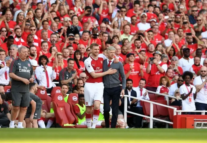 Framed Print : A Farewell Embrace: Mertesacker and Wenger's Last Moment at Arsenal (2017-18)