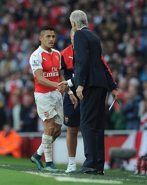 Farewell Handshake: Wenger and Sanchez Part Ways at the Emirates, Arsenal vs Manchester United, 2015 / 16 Premier League