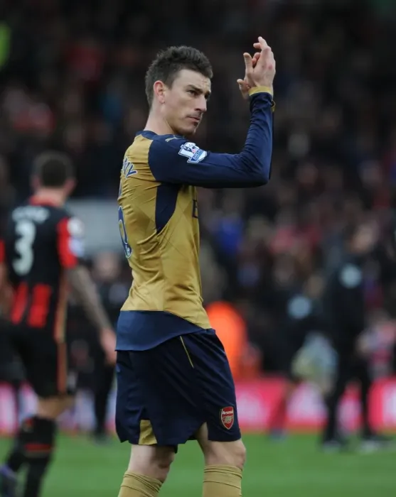 Framed Print : Farewell Koscielny: Arsenal's Triumphant Applause at Bournemouth, 2016 Framed Print : Farewell Koscielny: Arsenal's Triumphant Applause at Bournemouth, 2016