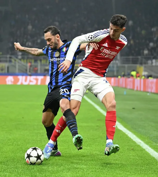 Framed Print : FC Internazionale Milano v Arsenal FC - UEFA Champions League 2024 / 25 League Phase MD4 Framed Print : FC Internazionale Milano v Arsenal FC - UEFA Champions League 2024 / 25 League Phase MD4