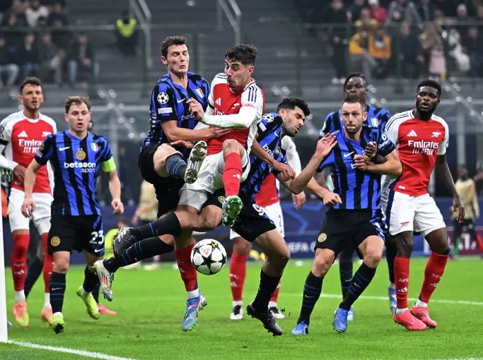 Framed Print : FC Internazionale Milano v Arsenal FC - UEFA Champions League 2024 / 25 League Phase MD4 Framed Print : FC Internazionale Milano v Arsenal FC - UEFA Champions League 2024 / 25 League Phase MD4