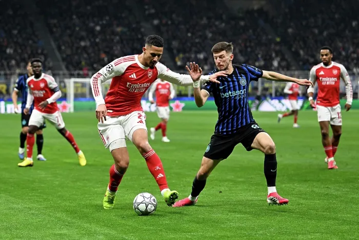 Framed Print : FC Internazionale Milano v Arsenal FC - UEFA Champions League 2025 / 26 League Phase MD7 Framed Print : FC Internazionale Milano v Arsenal FC - UEFA Champions League 2025 / 26 League Phase MD7