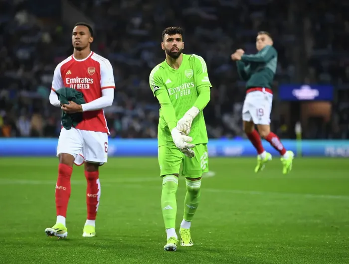 Framed Print : FC Porto v Arsenal FC: Round of 16 First Leg - UEFA Champions League 2023 / 24 Framed Print : FC Porto v Arsenal FC: Round of 16 First Leg - UEFA Champions League 2023 / 24