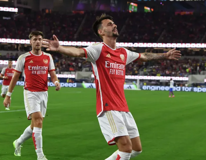 Framed Print : Five-Star Arsenal: Fabio Vieira's Brace Leads Gunners to Thrilling 5-2 Pre-Season Victory over FC Barcelona