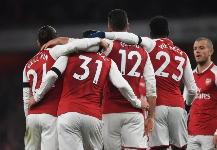 Framed Print : Five-Star Giroud: Arsenal's Rampage against Huddersfield Town (November 2017)