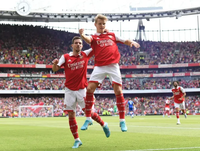 Framed Print : Five-Star Odegaard: Arsenal's Unforgettable Victory vs. Everton (2021-22)