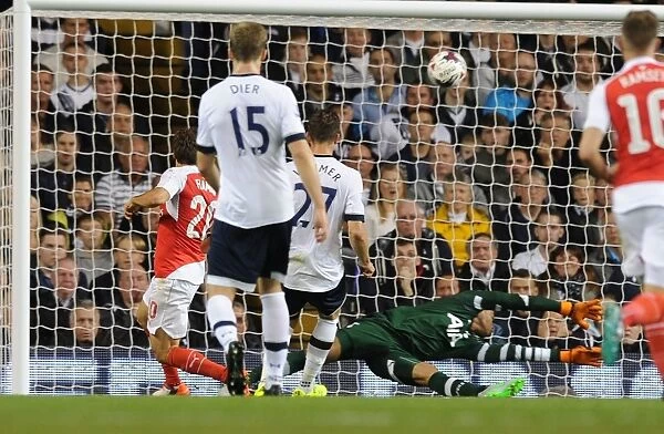 Flamini Scores the Stunner: Arsenal Edge Past Tottenham in Capital One Cup Battle