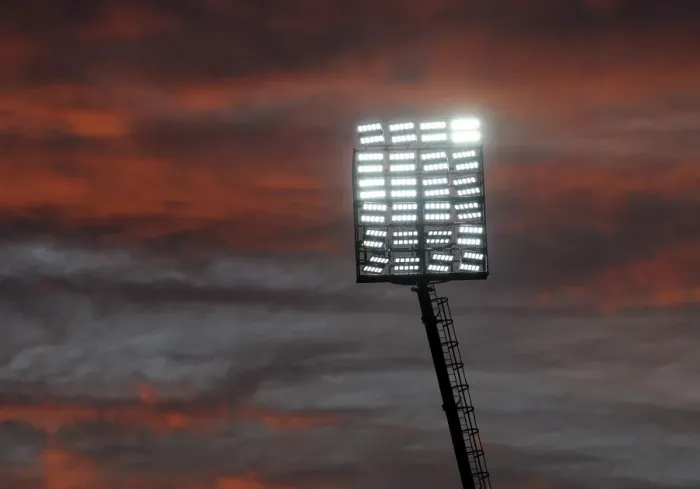 Framed Print : Floodlights. Watford 0: 3 Arsenal. Barclays Premier League. Vicarage Road, 17  /  10  /  15