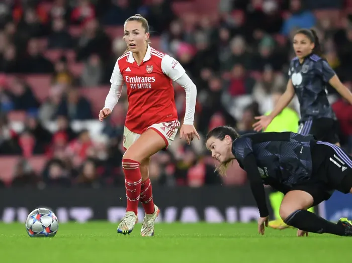 Framed Print : Focus and Determination: Kim Little's Pre-Match Ritual with Arsenal FC (UEFA Women's Champions League, 2022-23) Framed Print : Focus and Determination: Kim Little's Pre-Match Ritual with Arsenal FC (UEFA Women's Champions League, 2022-23)