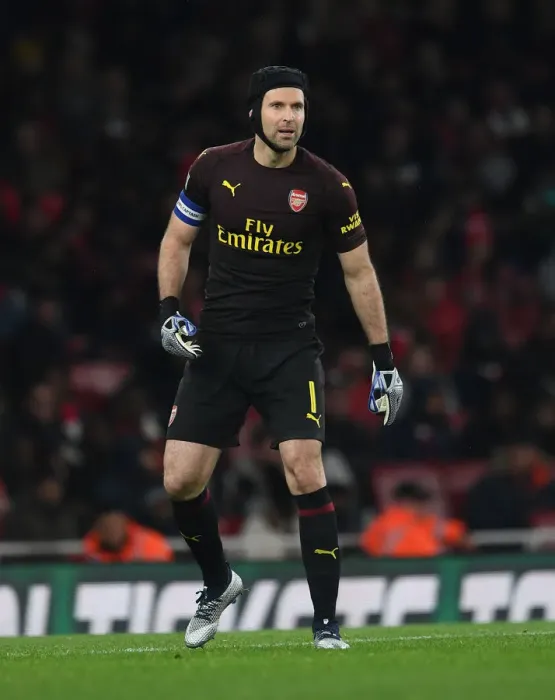 Framed Print : Focused Petr Cech: Arsenal's Wall in Carabao Cup Battle Against Blackpool