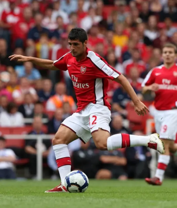 Framed Print : Fran Merida's Triumph: Arsenal's 3-0 Victory Over Rangers in the Emirates Cup, 2009