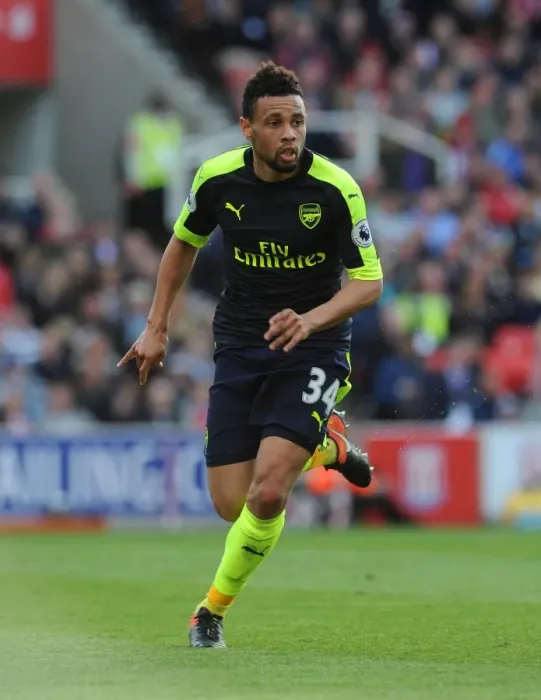 Framed Print : Francis Coquelin: In Action for Arsenal Against Stoke City, Premier League 2016-17