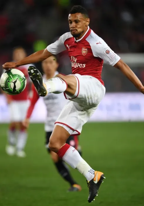 Framed Print : Francis Coquelin: Arsenal Midfielder in Action against Sydney Wanderers Framed Print : Francis Coquelin: Arsenal Midfielder in Action against Sydney Wanderers
