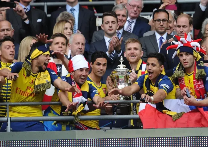 Framed Print : Francis Coquelin, Santi Cazorla, Mikel Arteta, Per Mertesacker and Alexis Sanchez