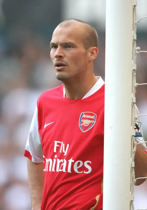 Framed Print : Freddie Ljungberg: The Battle of White Hart Lane, Arsenal vs. Tottenham, 2007 Framed Print : Freddie Ljungberg: The Battle of White Hart Lane, Arsenal vs. Tottenham, 2007