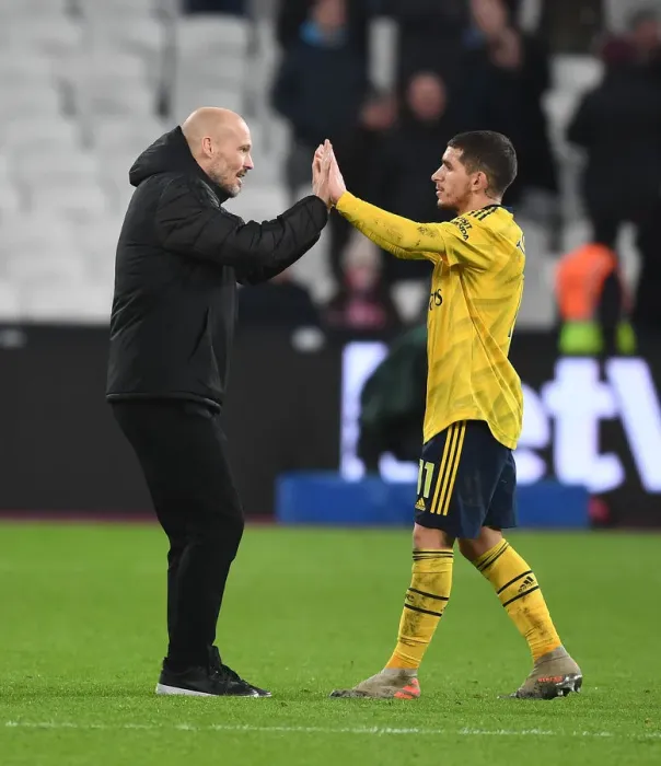 Framed Print : Freddie Ljungberg Congratulates Lucas Torreira: Arsenal's Victory at West Ham United (2019-20)