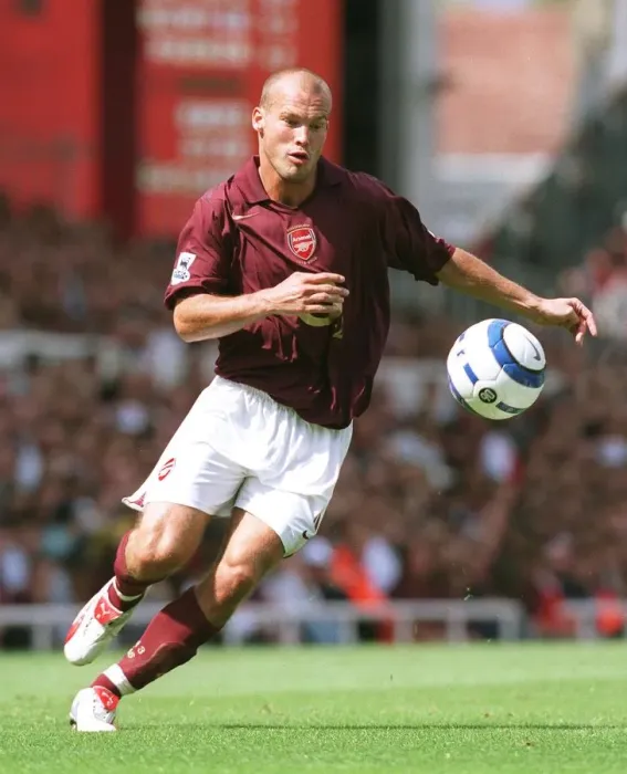 Framed Print : Freddie Ljungberg's Brilliant Performance: Arsenal's Triumph Over Newcastle United at Highbury, 2005