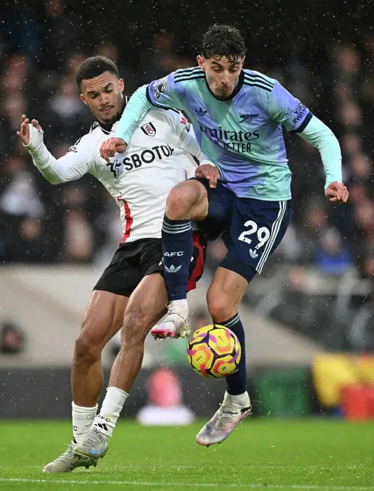 Framed Print : Fulham FC v Arsenal FC - Premier League Framed Print : Fulham FC v Arsenal FC - Premier League