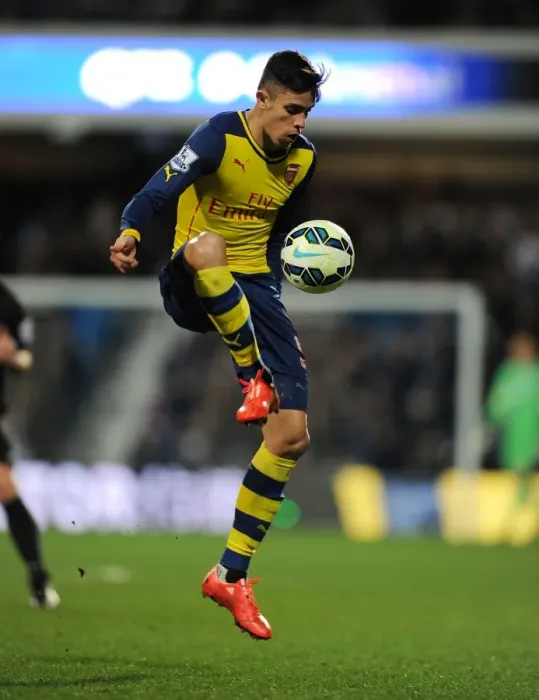 Framed Print : Gabriel in Action: Arsenal vs. Queens Park Rangers, Premier League 2014-15