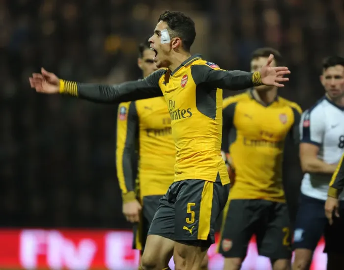 Framed Print : Gabriel in FA Cup Action: Arsenal vs. Preston North End (2017)