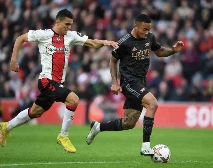 Framed Print : Gabriel Jesus Breaks Past Southampton's Mo Elyounoussi: Arsenal vs Southampton, Premier League 2022-23 Framed Print : Gabriel Jesus Breaks Past Southampton's Mo Elyounoussi: Arsenal vs Southampton, Premier League 2022-23