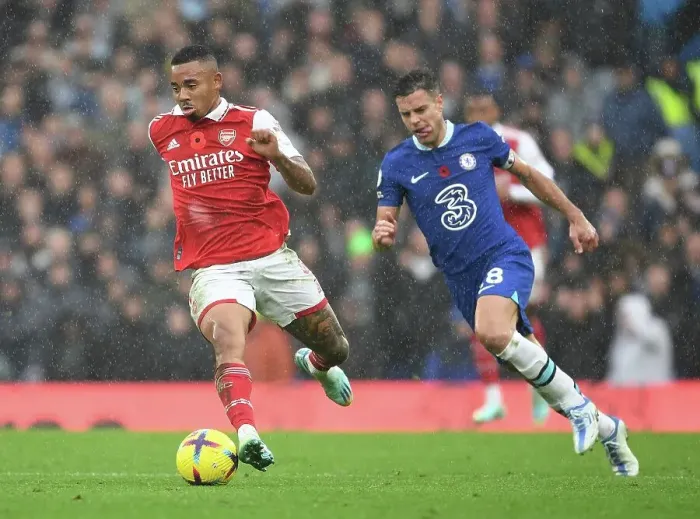 Framed Print : Gabriel Jesus Outsmarts Azpilicueta: A Crucial Turning Point in the Exciting Chelsea vs. Arsenal Battle, Premier League 2022-23 Framed Print : Gabriel Jesus Outsmarts Azpilicueta: A Crucial Turning Point in the Exciting Chelsea vs. Arsenal Battle, Premier League 2022-23