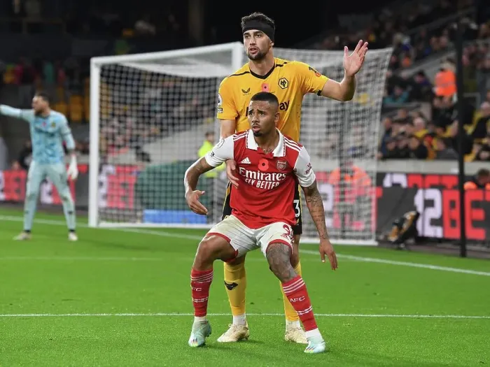 Framed Print : Gabriel Jesus vs Max Kilman: Intense Battle at Molineux - Wolverhampton Wanderers vs Arsenal FC, Premier League 2022-23 Framed Print : Gabriel Jesus vs Max Kilman: Intense Battle at Molineux - Wolverhampton Wanderers vs Arsenal FC, Premier League 2022-23
