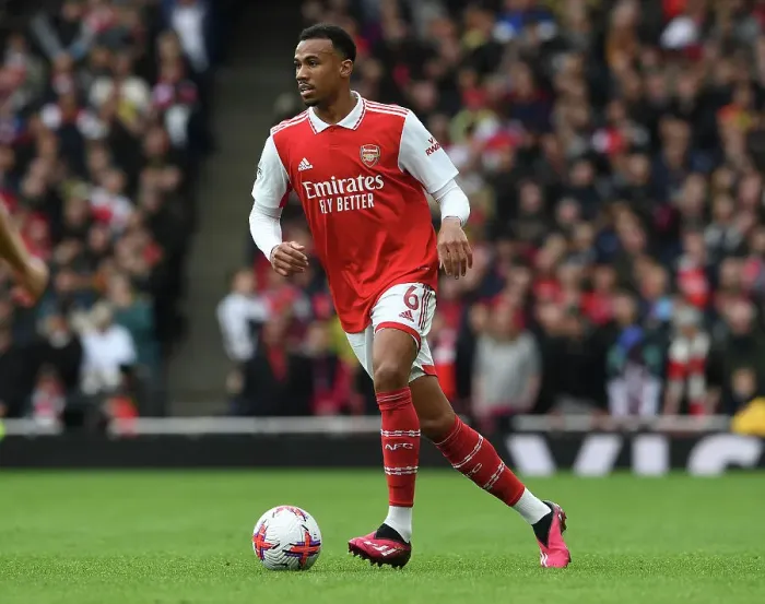 Framed Print : Gabriel Magalhaes in Action: Arsenal vs. Leeds United, Premier League 2022-23