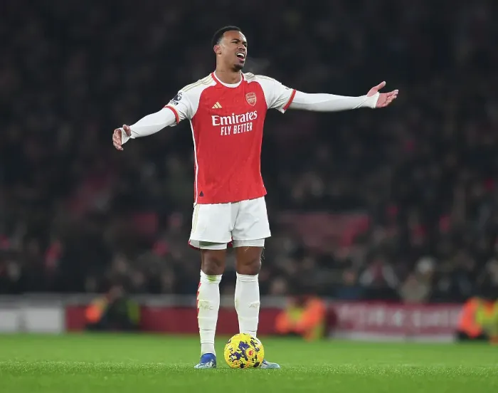Framed Print : Gabriel Magalhaes in Action: Arsenal vs. Wolverhampton Wanderers, 2023-24 Premier League