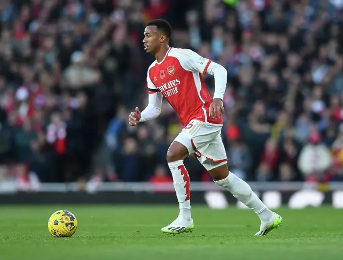 Framed Print : Gabriel Magalhaes in Action: Arsenal vs Burnley, Premier League 2023-24