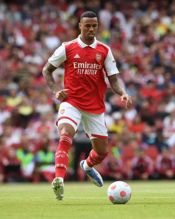 Framed Print : Gabriel Magalhaes in Action: Arsenal vs Everton, Premier League 2021-22