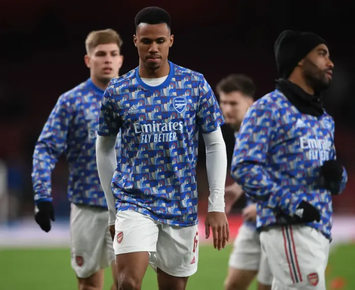 Framed Print : Gabriel Magalhaes: Arsenal's Focused Defender Ahead of Carabao Cup Semi-Final vs Liverpool