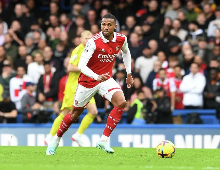 Framed Print : Gabriel Magalhaes Faces Off Against Chelsea in the 2022-23 Premier League Clash