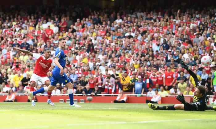 Framed Print : Gabriel Magalhaes Scores Arsenal's Fourth Goal: Arsenal 4-0 Everton (Emirates Stadium, 2021-22 Premier League)