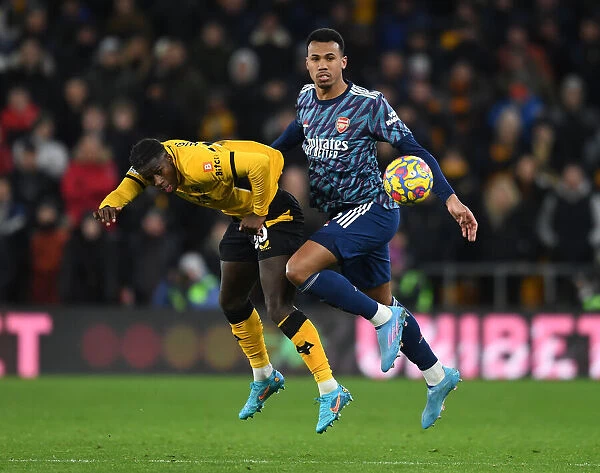 Gabriel Magalhaes vs. Francisco Trincao: Intense Clash Between Wolverhampton Wanderers and Arsenal in Premier League