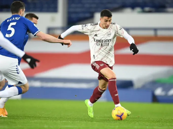 Framed Print : Gabriel Martinelli in Action: Everton vs Arsenal, Premier League 2020-21 Framed Print : Gabriel Martinelli in Action: Everton vs Arsenal, Premier League 2020-21