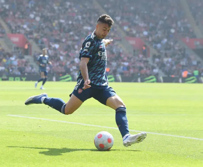 Framed Print : Gabriel Martinelli in Action: Southampton vs. Arsenal, Premier League 2021-22 Framed Print : Gabriel Martinelli in Action: Southampton vs. Arsenal, Premier League 2021-22